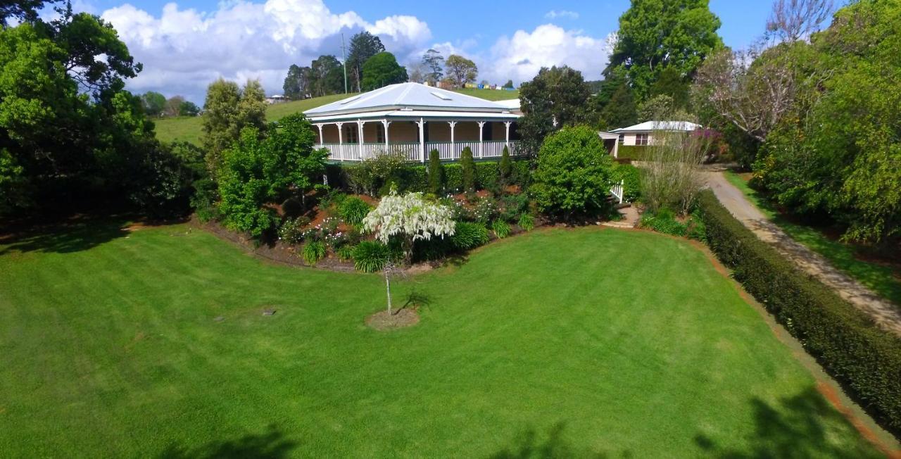 Maleny Homestead & Cottage ภายนอก รูปภาพ